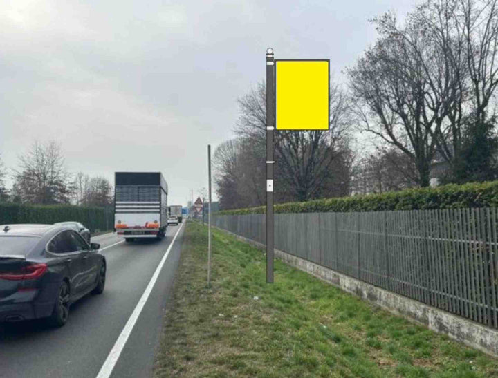 Billboard S.p. ex S.s. 42 Km. 12+045/sx, Levate, Italy