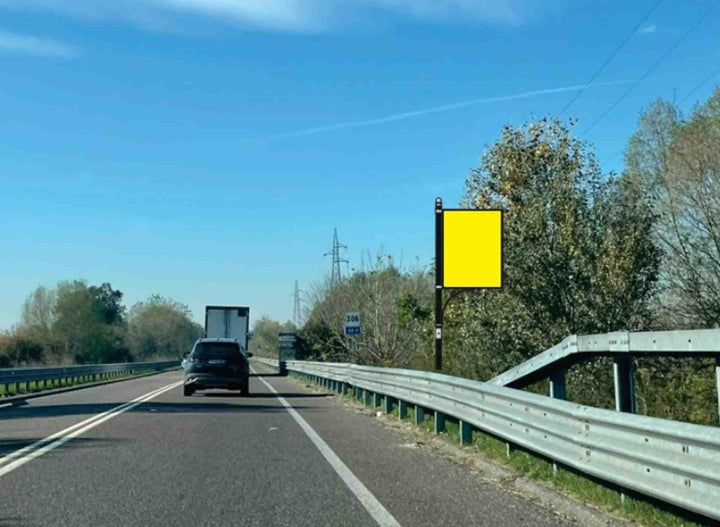 Billboard S.s. 9 Km. 305+990/dx, Tavazzano Con Villavesco, Italy
