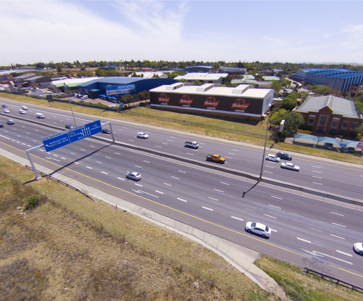 N1 Mega Wall, Centurion