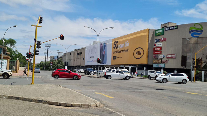 Loch Logan Mega Wall, Bloemfontein