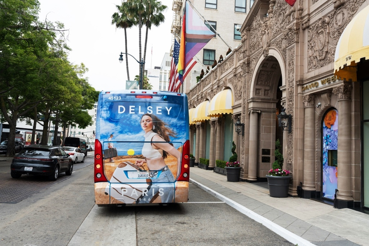Full Electric Bus Wrap, San Fernando Valley Route, Los Angeles