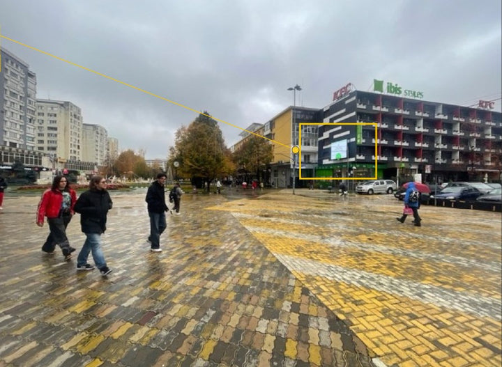 Pitesti Parcul Central Digital LED Billboard, Romania