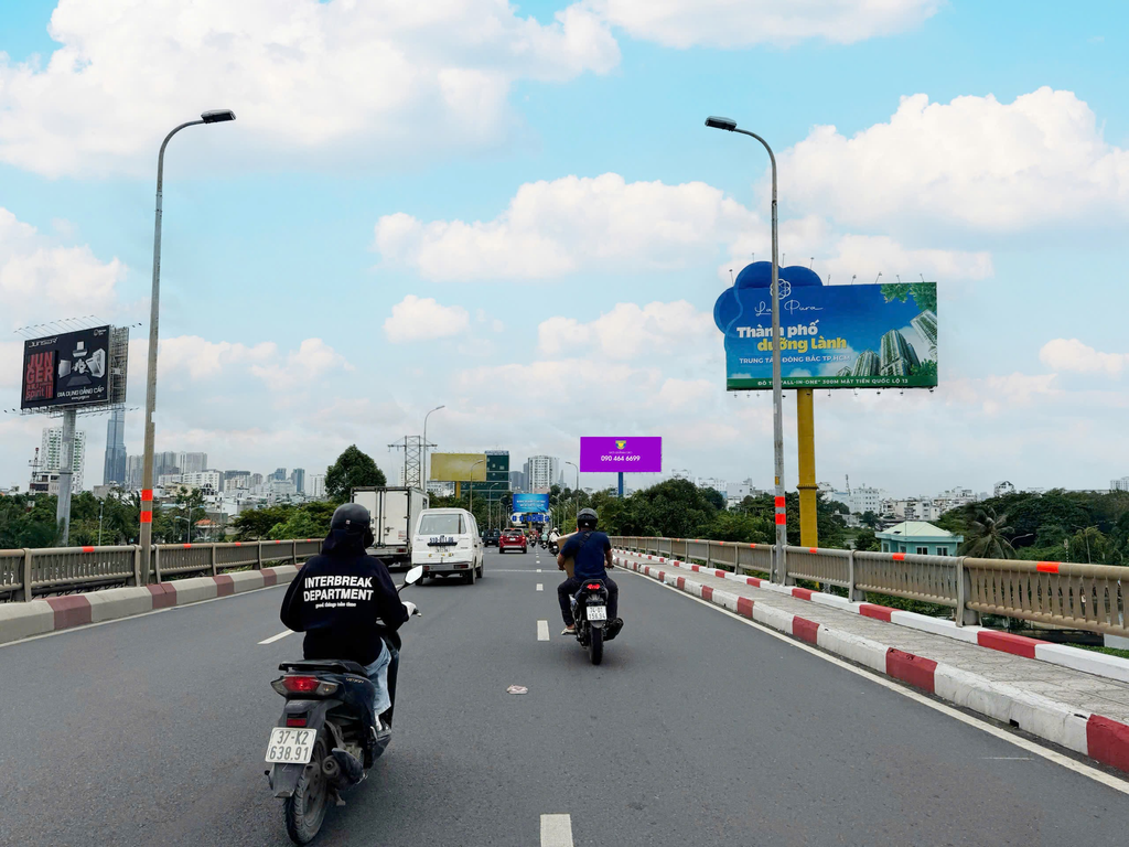 Bridge Bình Triệu 2, Vietnam