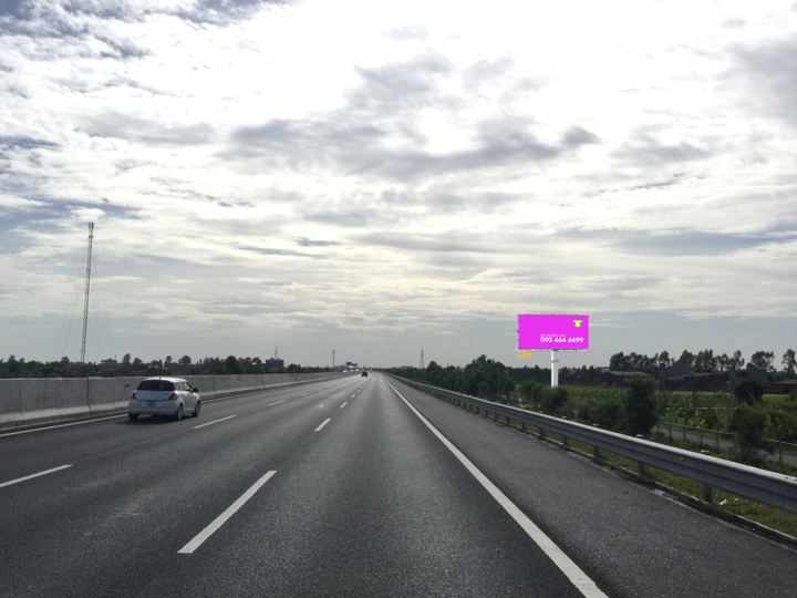 Pole Billboard, Km47 +950 (T) expressway Hà Nội – Hải Phòng (CT5B), commune Gia Lộc, Haiphong