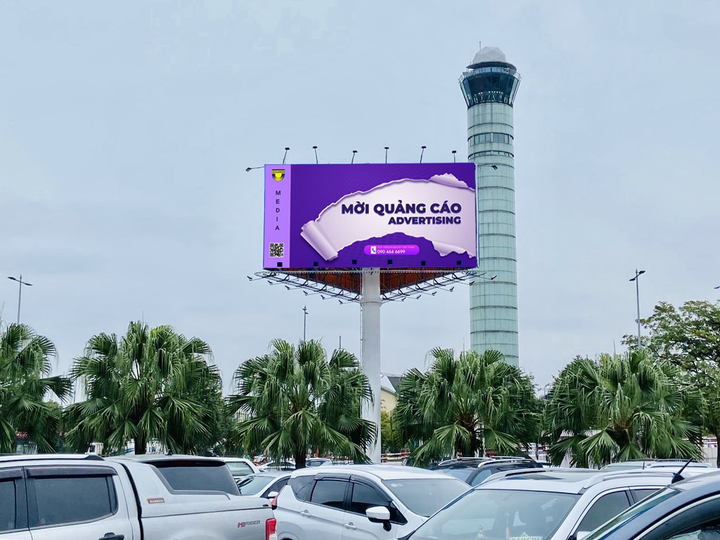 Pole Billboard, Một cột car park P1 (CP15), T1 Nội Bài, Hanoi