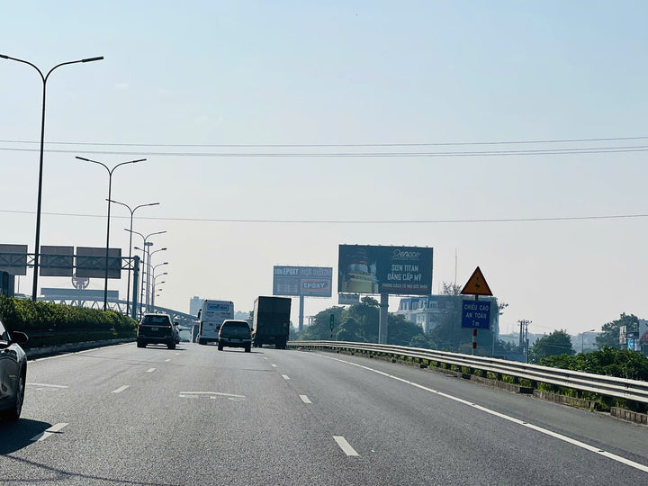 Pole Billboard, Point 1A: H4/188 Pháp Vân-bridge Giẽ, commune Ngọc Hồi, Hanoi