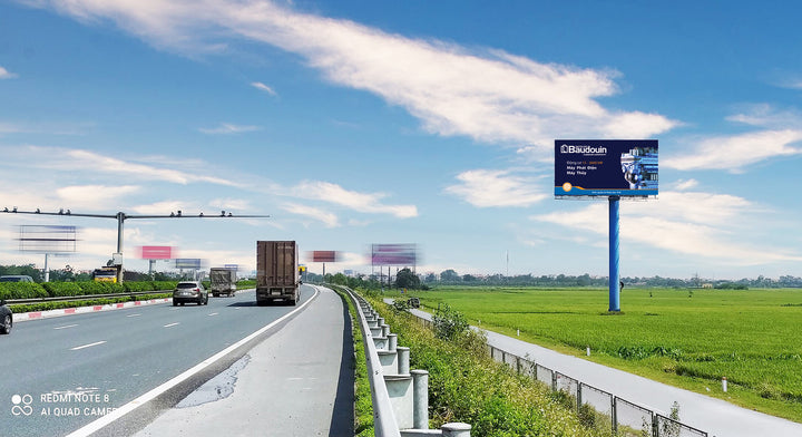 Pole Billboard, Point 42B: H1/201+30 Pháp Vân- bridge Giẽ, commune Chương Dương, Hanoi