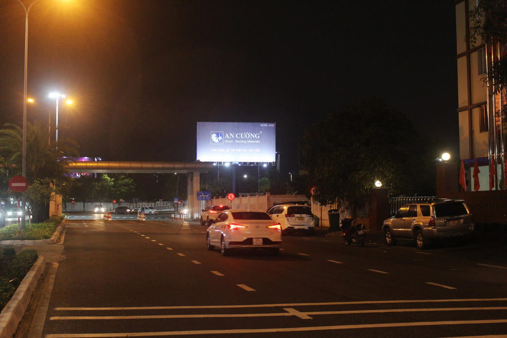 Pole Billboard, S1 - entry/exit of airport international Đà Nẵng, Da Nang