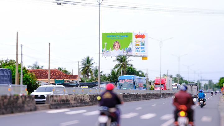 Pole Billboard, Vị tri H2+40/Km1974, QL1A, commune Long Định, Dong Thap