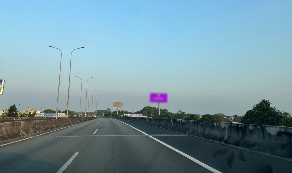 Pole Billboard, VT01 toll station, entrance to expressway LTDG (expressway LTDG – SB)-interchange expressway LTDG – QL51, Dong Nai