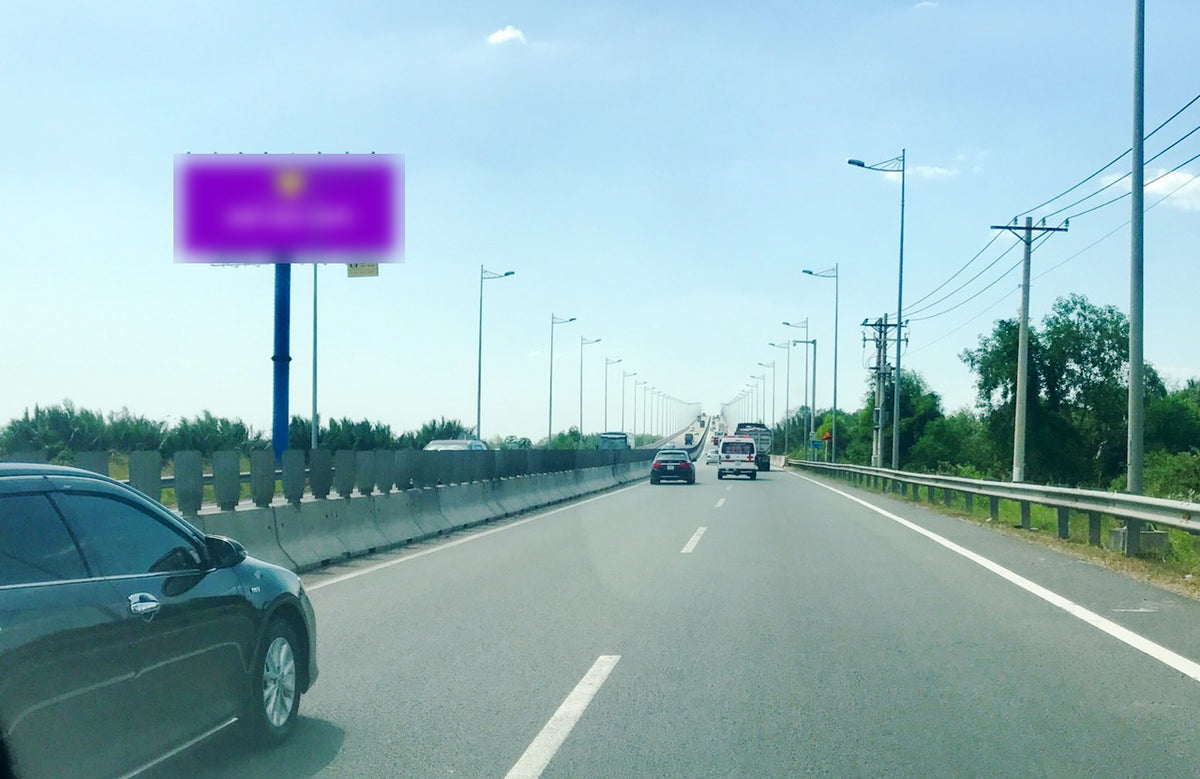 Pole Billboard, VT1, expressway Long Thành - Dầu Giây, bridge Long Thành, Dong Nai