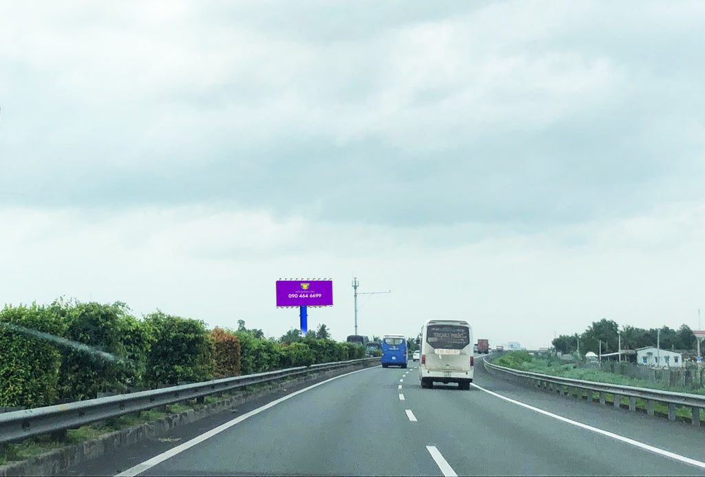expressway Sài Gòn-Trung Lương, Vietnam
