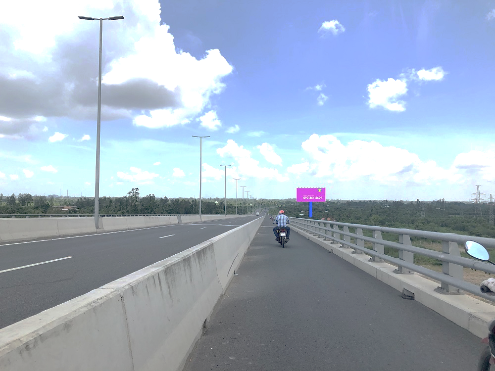Pole Billboard, VT11-bridge foot Cao Lãnh, ward Cao Lãnh, Dong Thap
