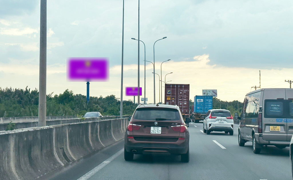 Pole Billboard, VT11 bridge Long Thành, expressway Long Thành - Dầu Giây, bridge Long Thành, Dong Nai