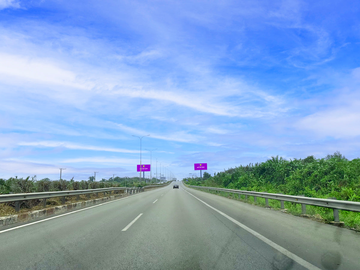 Pole Billboard, VT13 bridge Long Thành, expressway Long Thành - Dầu Giây, bridge Long Thành, Dong Nai