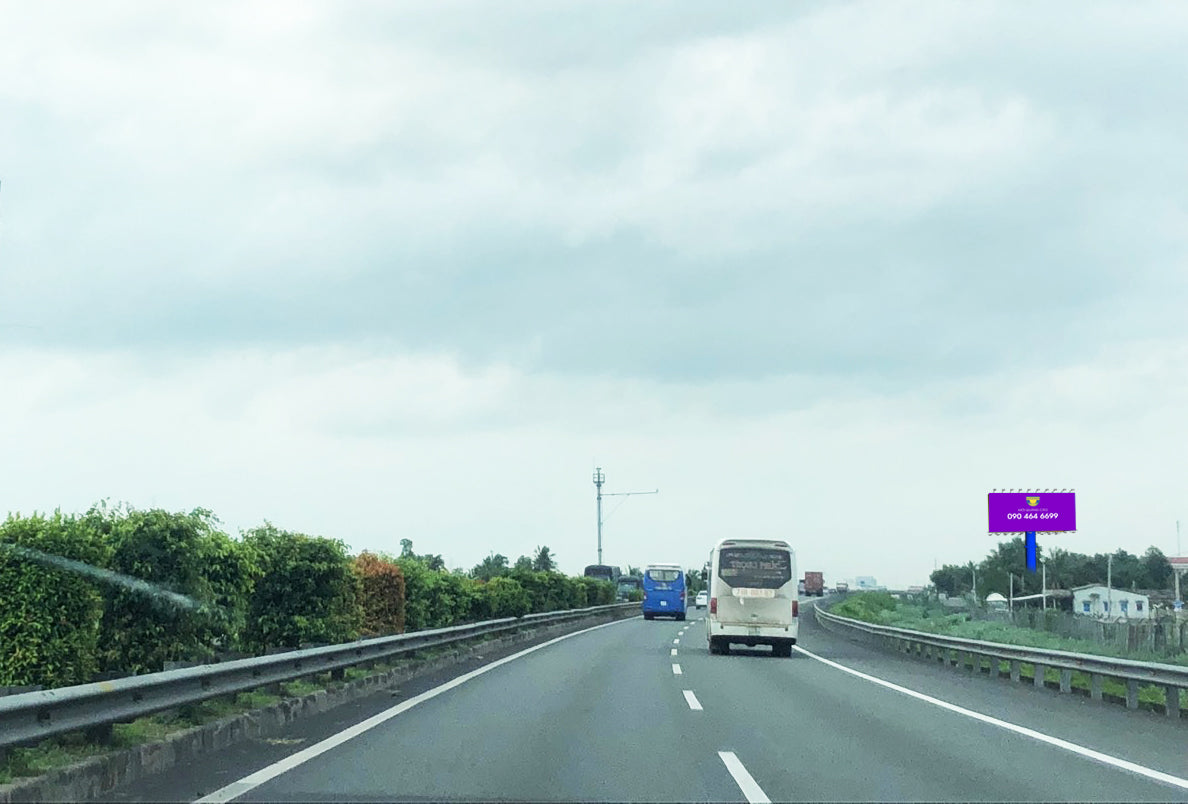 expressway Sài Gòn-Trung Lương, Vietnam