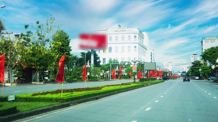 Pole Billboard, Vườn hoa crossroads road Đông A cắt road Nguyễn Công Trứ thuộc ward Nam Định, Ninh Binh