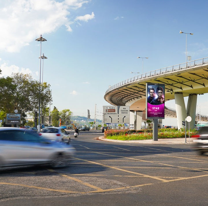 Premium LED Sky 8 sqm Avenida Dom Vasco da Gama (Viaduto IC17), Lisbon