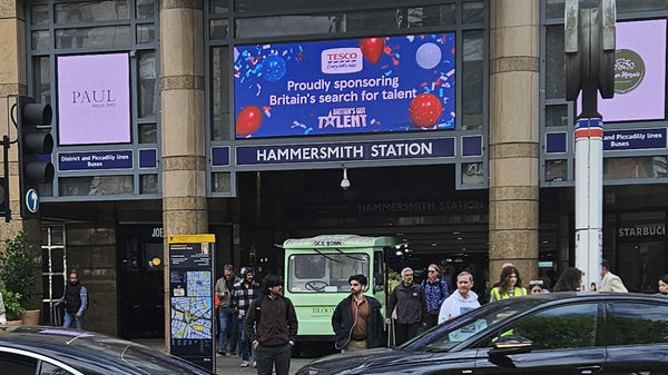 Hammersmith Broadway Queen Caroline Street Entrance Digital Screen, London — image 2