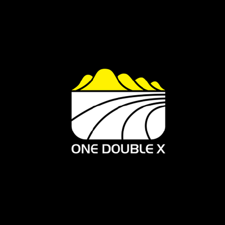 Radio 1XX (One Double X), Bay of Plenty, New Zealand