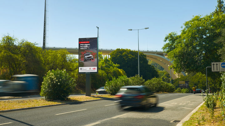 Premium LED Sky 8 sqm Rua de Campolide (Avenida Calouste Gulbenkian), Lisbon