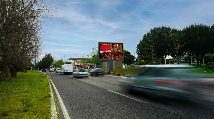 City Land LED 22 sqm Avenida Marechal Craveiro Lopes, Lisbon