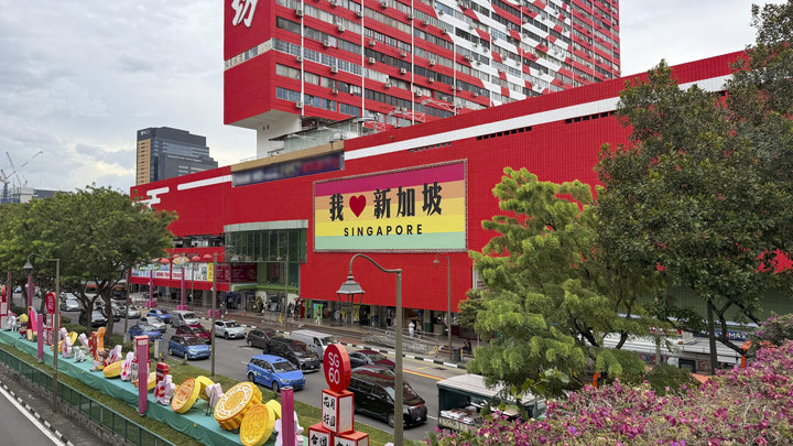 Chinatown Tourism Landmark Frontlit Billboard, Singapore