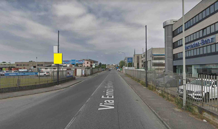 Pole sign Via Enrico Berlinguer, Cornate d'Adda, Italy
