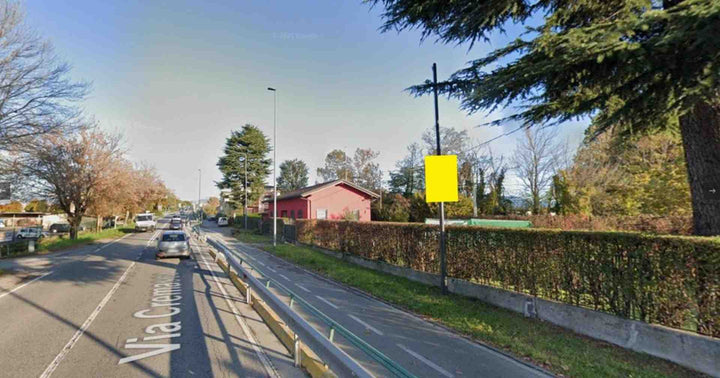 Pole sign Via Cremasca, Azzano San Paolo, Italy