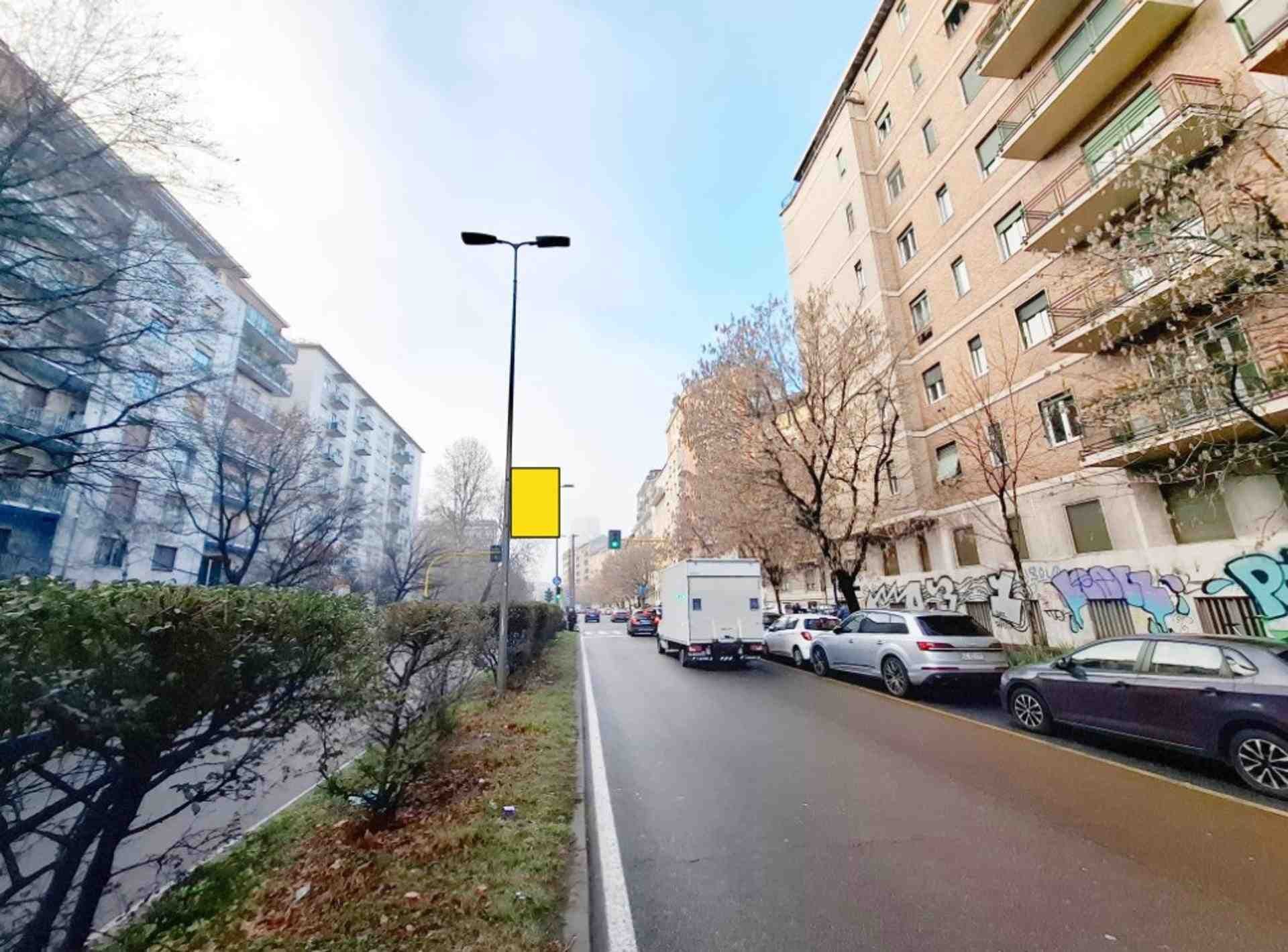 Pole sign Viale Emilio Caldara palo n. 13, Milano, Italy