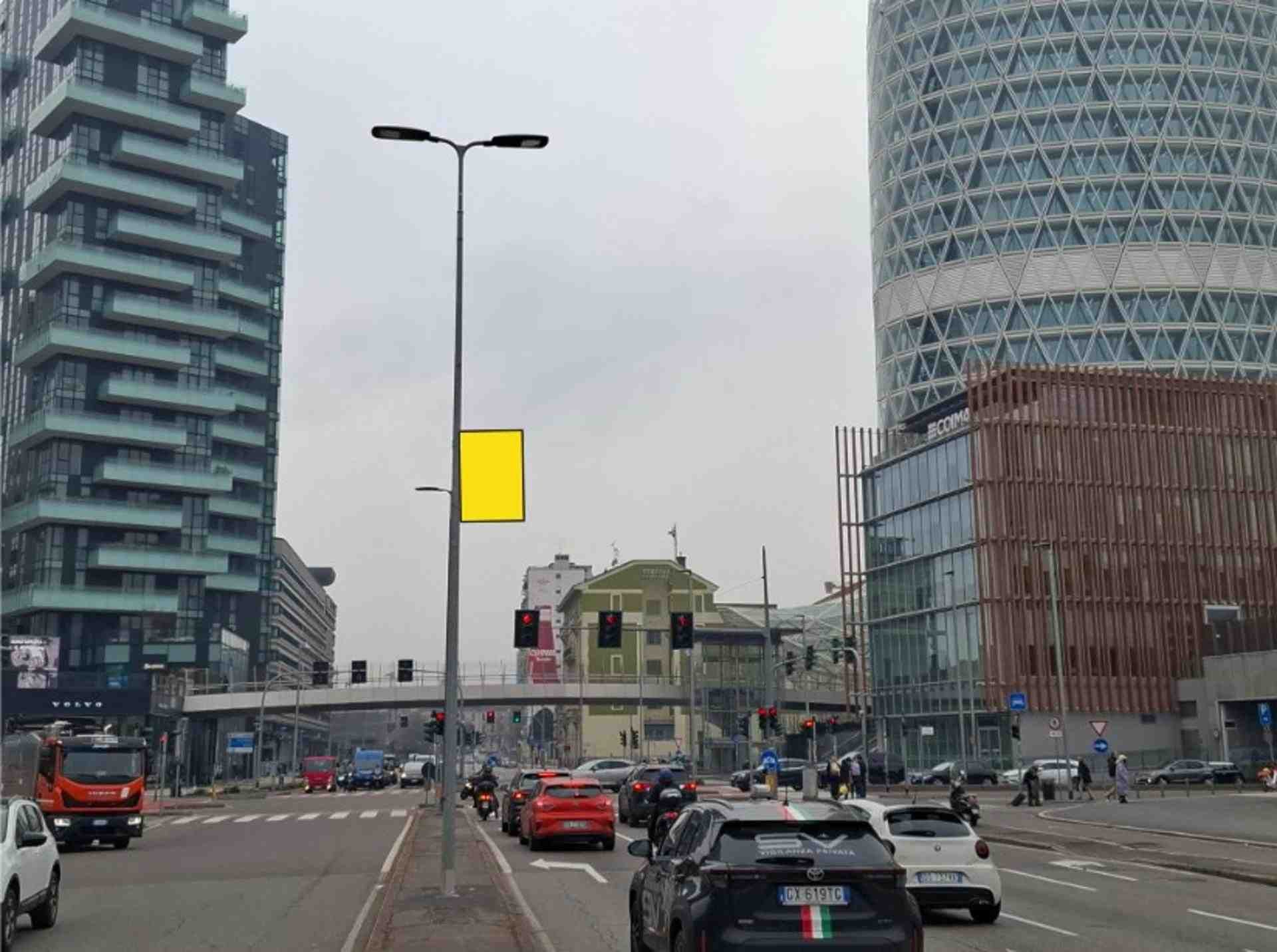 Pole sign Via Melchiorre Gioia palo n. 33, Milano, Italy