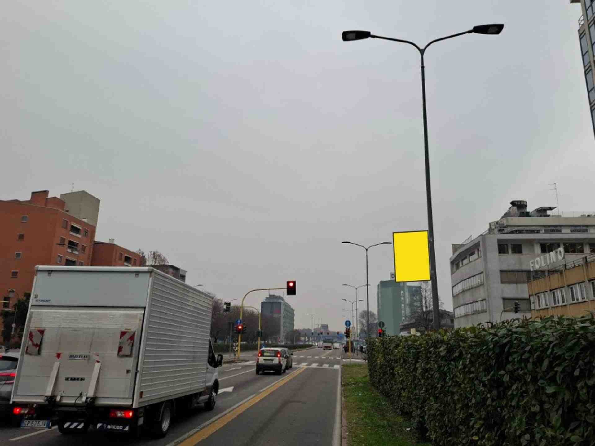 Pole sign Viale Famagosta palo n. 42, Milano, Italy