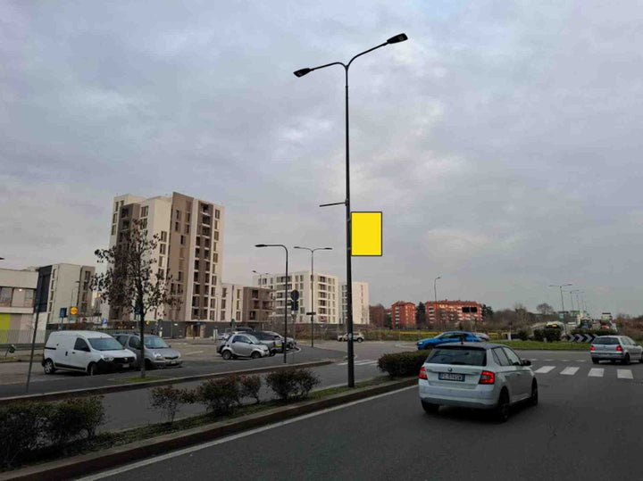 Pole sign Via Giacomo Manzù palo n. 11, Milano, Italy