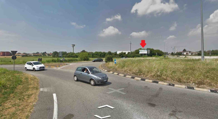 Temporary billboard S.p. 170 km. 9+825/dx, Capriate San Gervasio, Italy