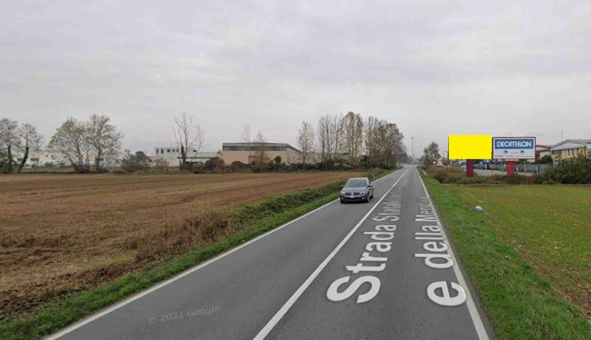 Temporary billboard S.s. 42 Km. 8+300/dx, Verdello, Italy