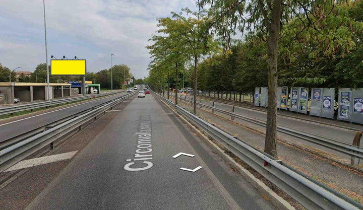 Temporary billboard Circonvallazione Fabriciano (dir. Bergamo), Bergamo, Italy