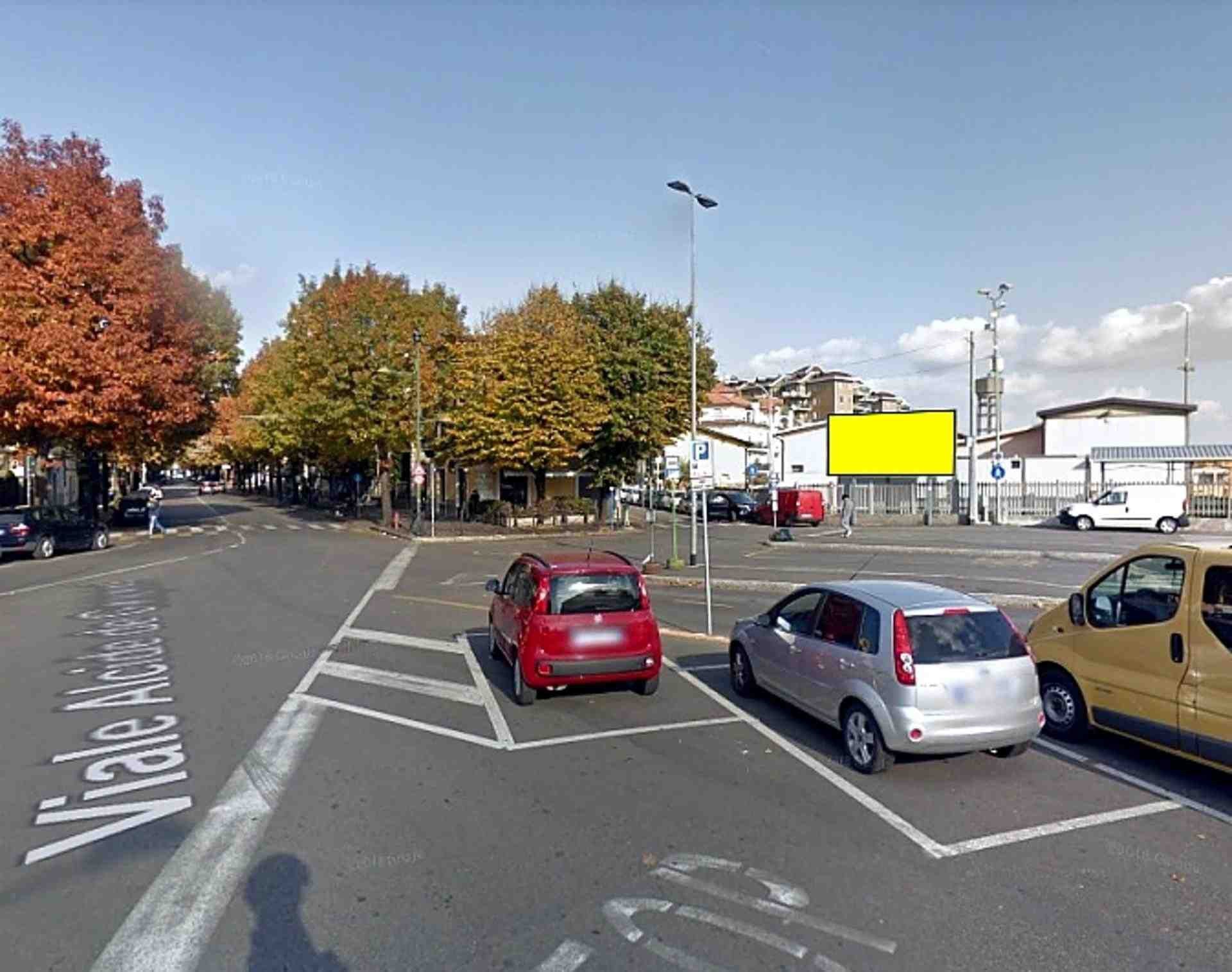 Temporary billboard Via Andrea Fantoni, Treviglio, Italy