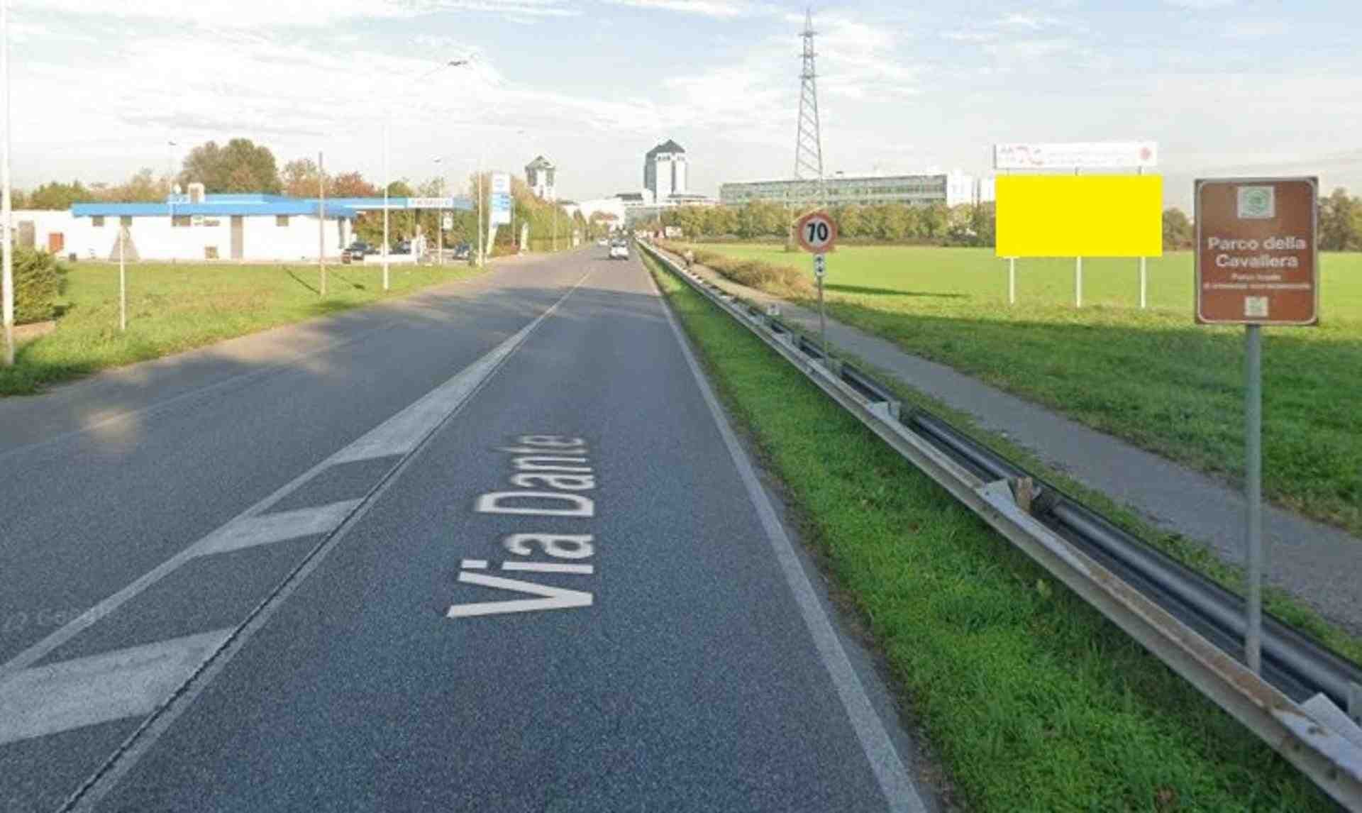Temporary billboard S.p. 2 Km. 3+850/dx (direzione Vimercate), Concorezzo, Italy