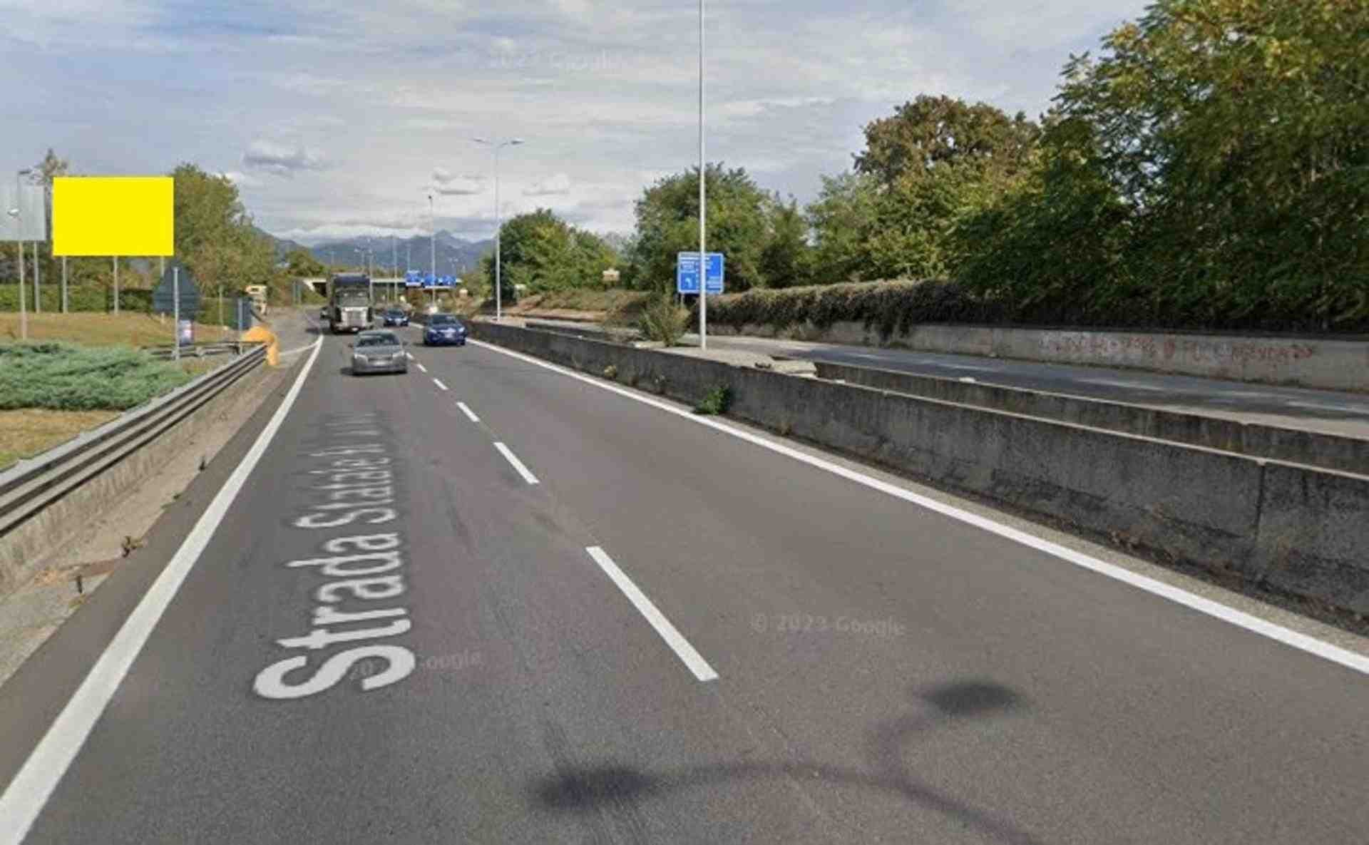 Temporary billboard S.s. 42 Km. 27+600/sx, Seriate, Italy