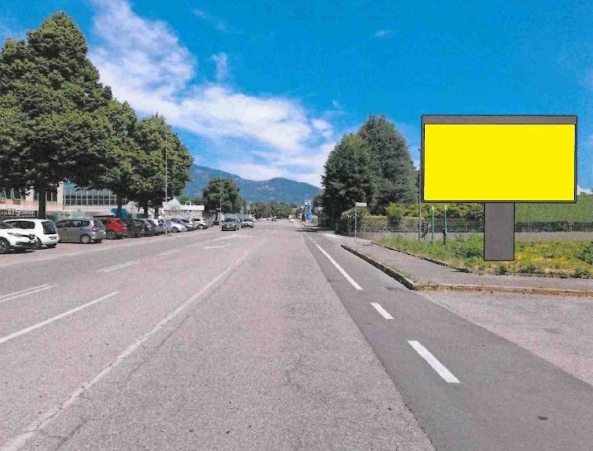 Temporary billboard Via Locatelli, Brembate DI Sopra, Italy
