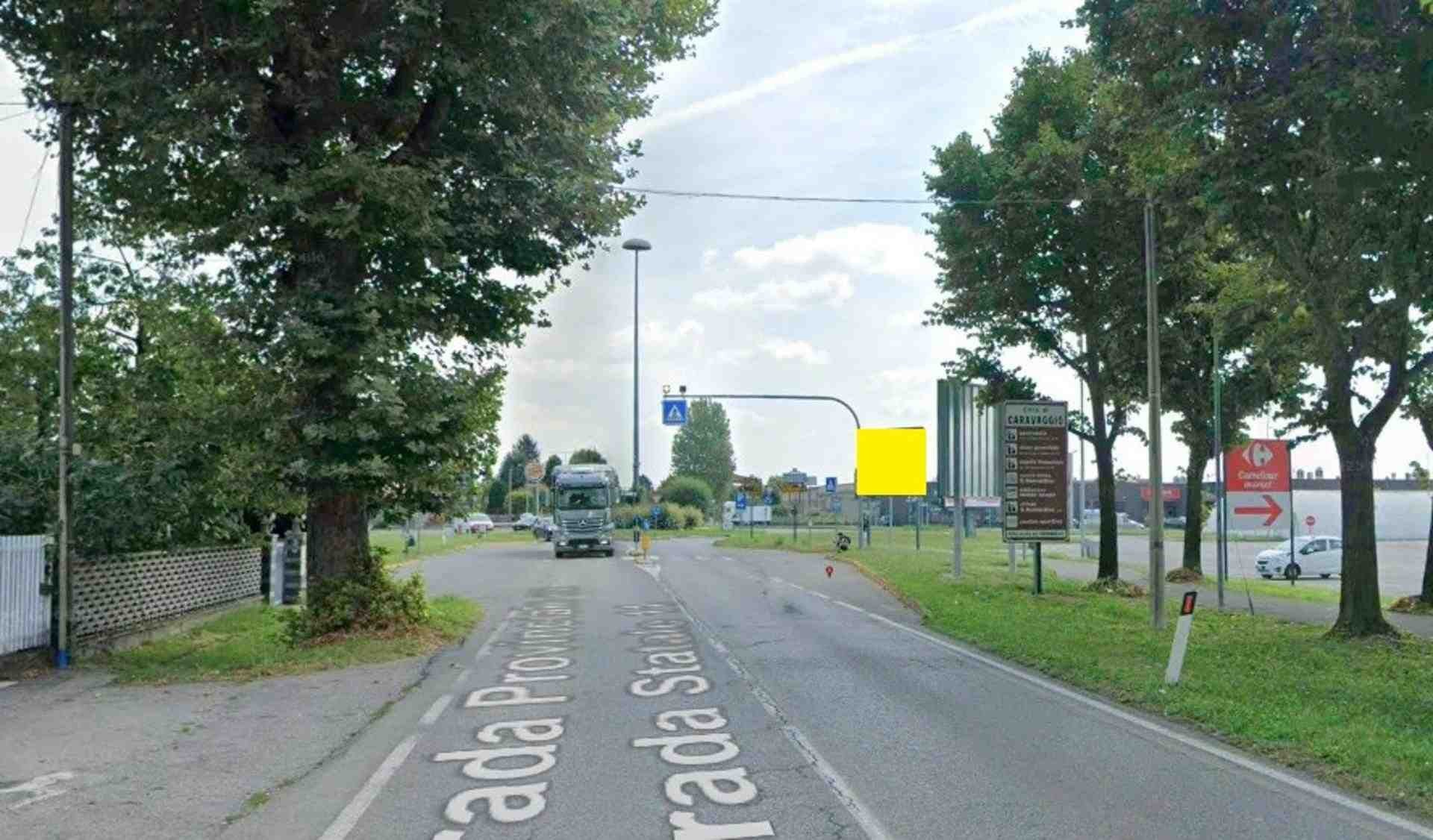 Temporary billboard Via Treviglio, Caravaggio, Italy