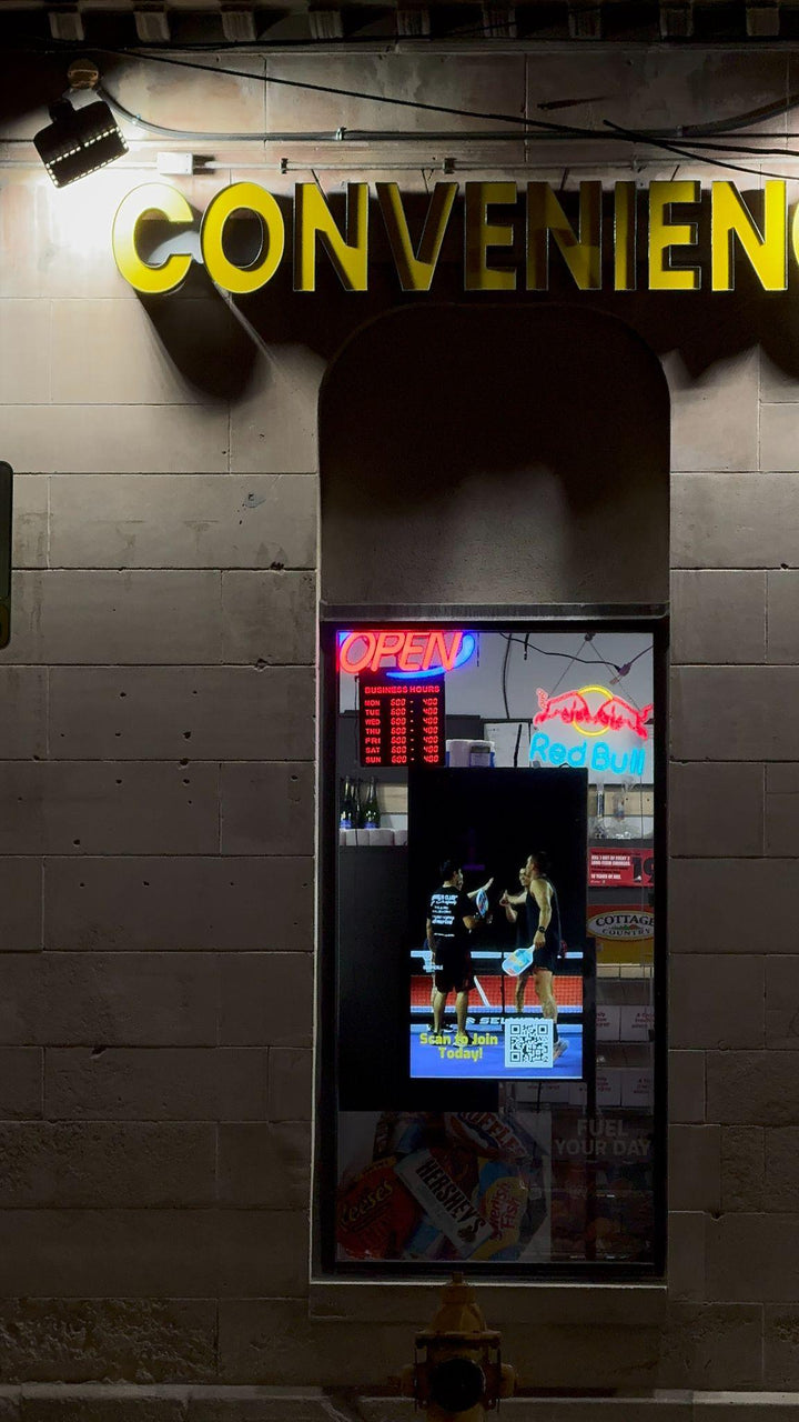 Queen Street West Digital Screen Advertising, Toronto