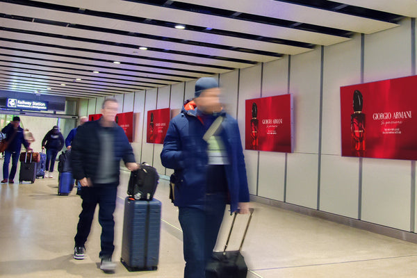 Travel Centre Landscape Screens (16 Screens), Helsinki Airport — image 2