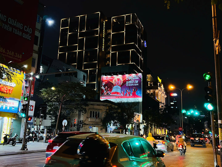Wall Billboard, No. 7 Cát Linh, ward Ô market Dừa, Hanoi