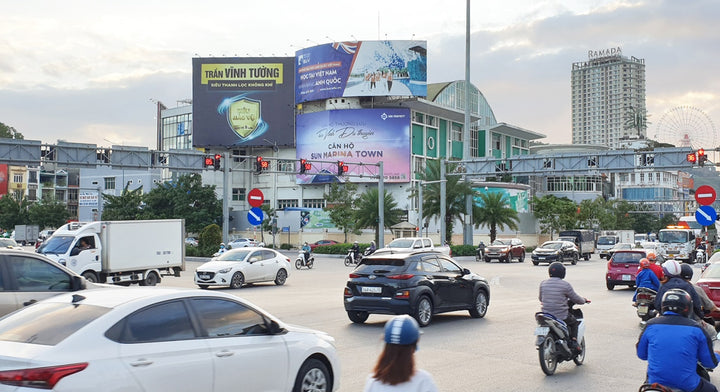Wall Billboard, VT3, market Hạ Long 2, ward Hồng Gai, Quang Ninh