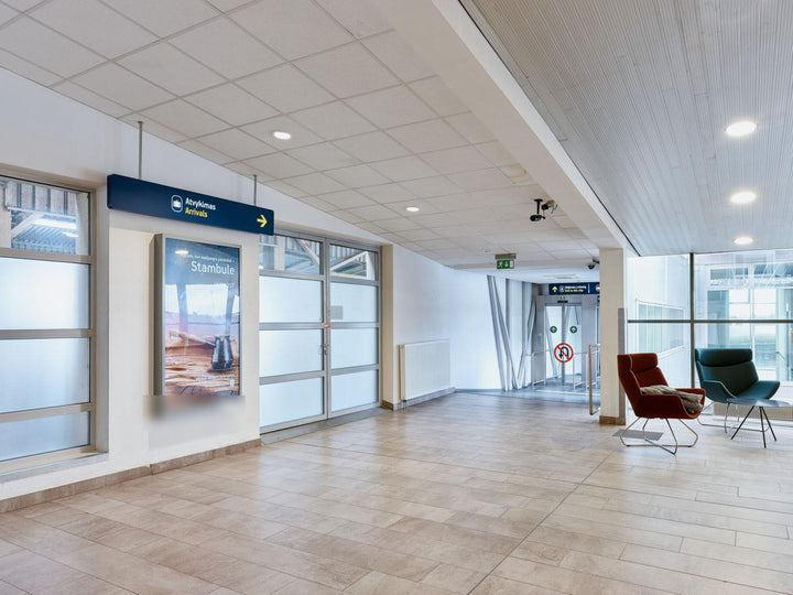 Wall Digital Screen, Arrivals Corridor to Baggage Hall B, Vilnius Airport
